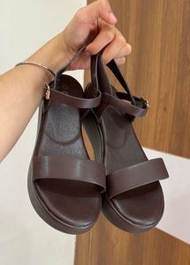 Women’s Sandals
