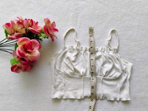 Shein : Stylish White Cropped Top