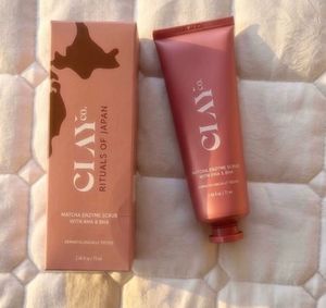 Clay Co Matcha Enzyme Scrub