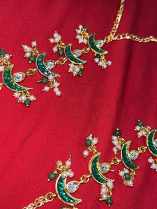 Emerald Crescent Hand Harness/ hathphool