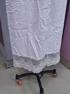 White Leggings with Lace