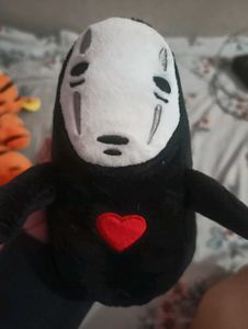 No face keychain