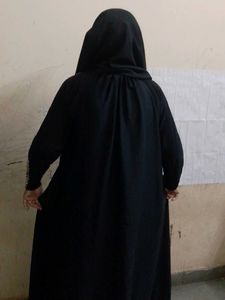 Elegant Black Abaya with Embellished Sleeves