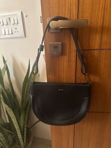 Elegant Black Handbag
