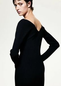 Elegant Black Long Sleeve V-Neck Dress