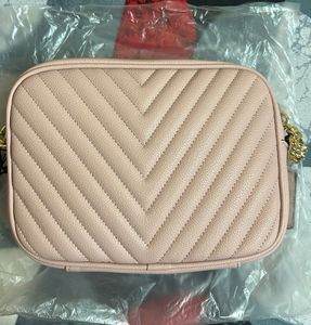 58% off brand new Victoria’s Secret Bag