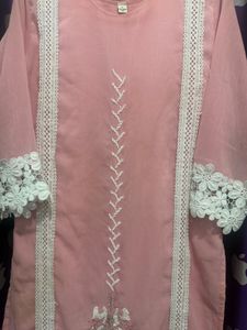 Elegant Pink Kurta set with Lace
