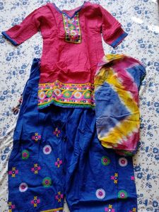 Embroidered Salwar Kameez Suit