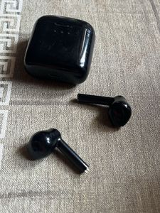Boat Black Wireless Earbuds with Charging Case
