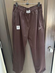new! Gymshark Brown Sweatpants