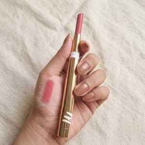 MyGlamm Ultimate Matte Lipstick
