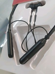 VARNI CAP-10 Wireless Earphones