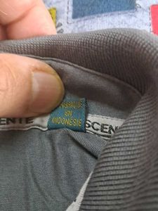 Gray Kaver Polo Shirt - Size M