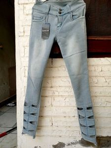 Light Wash Cut-Out Skinny Jeans