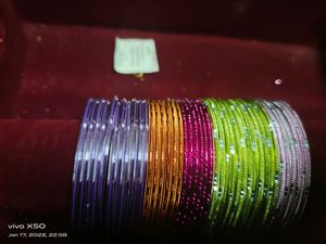 Bangles multicolor used hardly once 2.6size