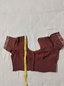 Classic Design Maroon Saree with Blouse