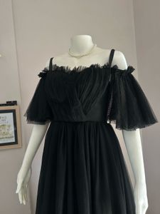 Elegant Off-Shoulder Black Tulle Gown