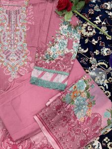 Elegant Pink Embroidered Kurta