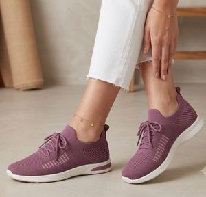 woman Purple Knit Sneakers