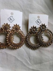 Exquisite Traditional Indian Earrings comb✨