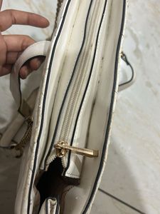 Quilted White Handbag with Gold Chain