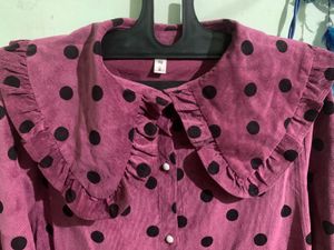 beutiful polka dot shirt 🦋