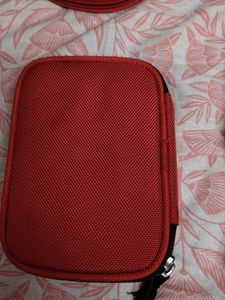 Red Leaf Pouch