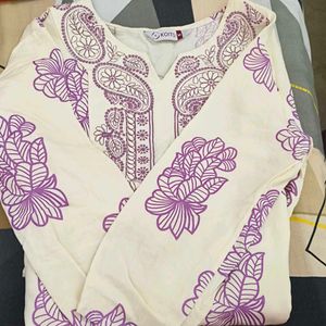Elegant Embroidered Kurta