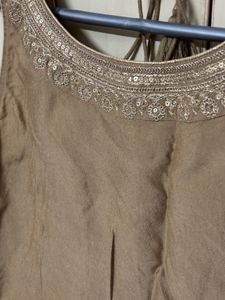Embellished Sleeveless Ethnic too