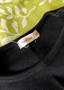 New with tag - Black Ribbed Bust Cropped Top