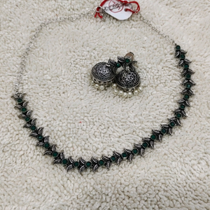 SLA necklace set