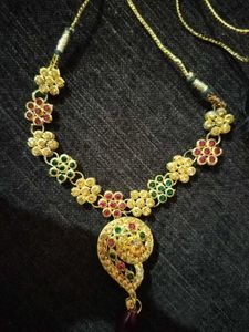 Vintage Floral Necklace
