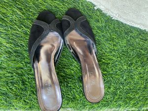 Stylish Black Slip-On Heels