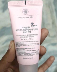 🌹MARY &amp; MAY Vegan Rose Mask