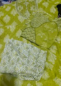 Lime Green Kurta Set with White Print