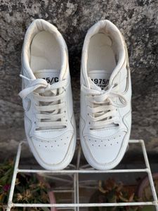 Women's classic white sneakers !🤍