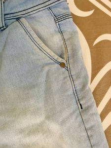 Men's Light Wash Straight Leg Jeans