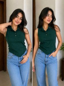 Stylish Sleeveless Green Polo Top