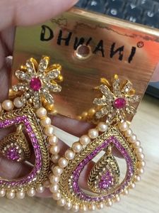 New Elegant Dhwani Earrings