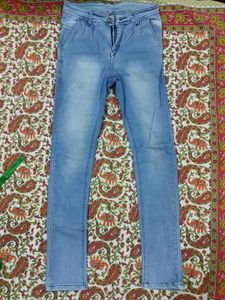 Blue Light Wash Men's Jeans/Pants.