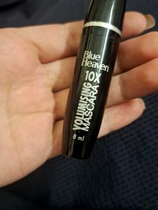 Blue Heaven Volumising Mascara