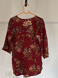 Maroon Floral Print Button-Up Top