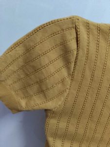 musterd crop top