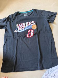 Philadelphia 76ers T-Shirt