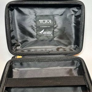 Tumi Pouch
