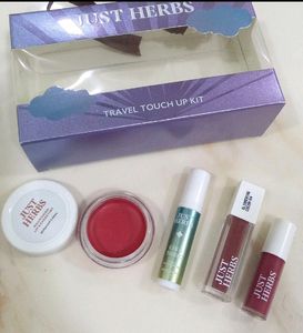 Travel Kit Pack Of 1