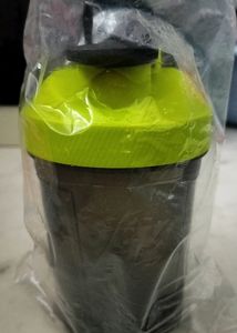 PROTEIN MILK SHAKER