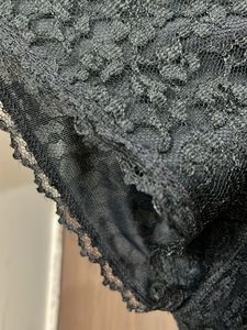 Elegant Black Lace Top for L and Xl