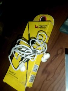 Universal Earphones &amp; Unique Tools