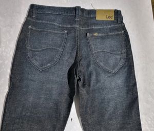 Trendy Men's Lee Jeans